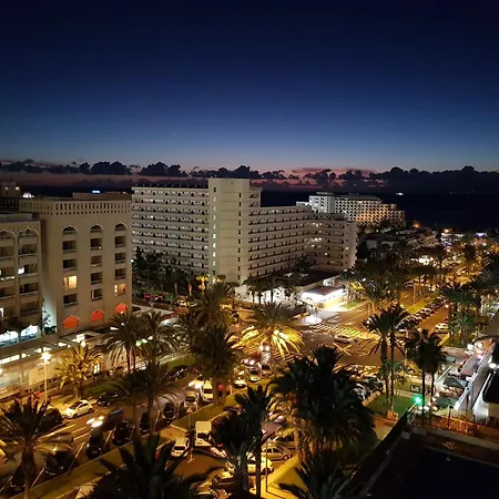 Taurus Playa de las Américas